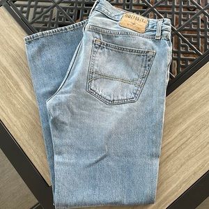 Mens (Hollister) blue jeans 👖
